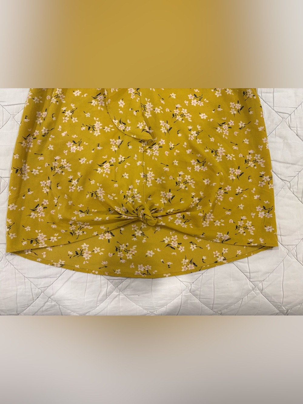 Monteau Yellow Floral Ruffle Blouse – Size L - Picture 4 of 7